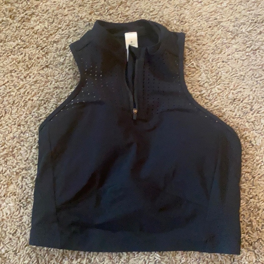 Lululemon high neck sports bra